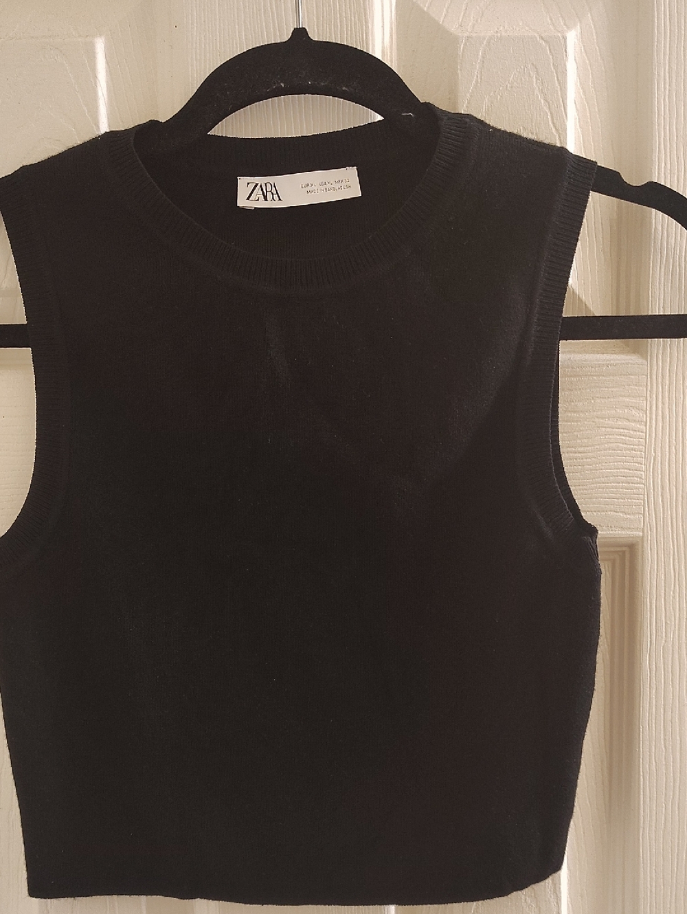 Zara Black Ribbed Sleeveless Crop Knit